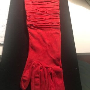 Red Suede Gloves SaksFifth Ave Sz 7.5 new